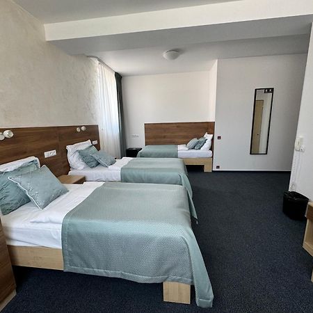 Sport Hotel Sletiste Кладно Екстериор снимка