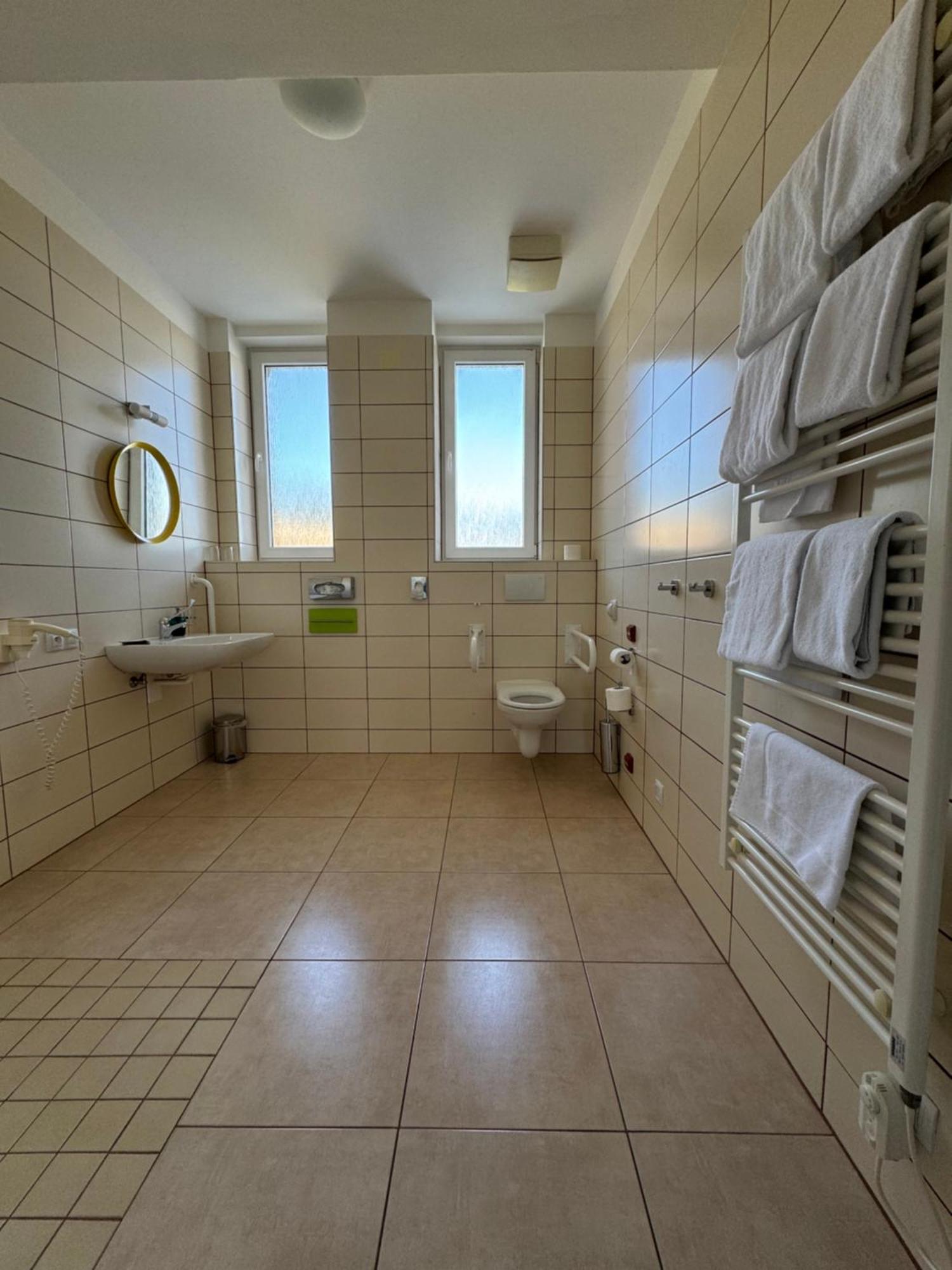 Sport Hotel Sletiste Кладно Екстериор снимка